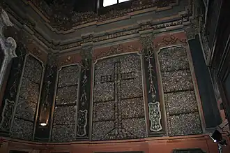 Decoración del osario.