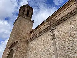 Iglesia de la inmaculada de Santa Eulalia del Campo y su Crucero