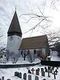 Imagen de la iglesia con nieve