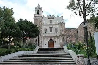 Atrio de la Iglesia de San Francisco.