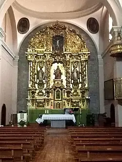 Retablo y cúpula sobre pechinas