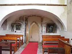 Interior de la capilla de san Migeul
