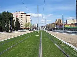 Vías en el Paseo de Isabel la Católica.