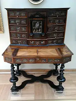 Cabinet florentino exportado a Polonia, tercer cuarto del siglo XVII