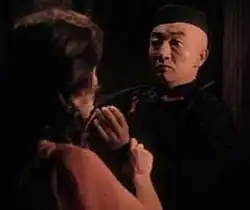 Mary Tyler Moore y Jack Soo durante el tráiler de Thoroughly Modern Millie