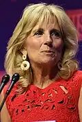 Jill Biden Servicio: 2009–2017 Nació en 1951 (74&nbsp;años) Esposa de Joe Biden