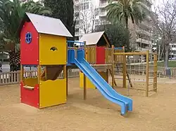 Área de juegos infantiles.