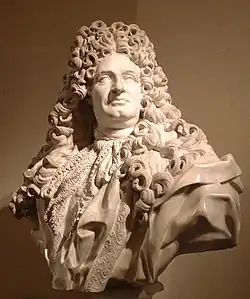 Jules Hardouin-Mansart de Jean-Louis Lemoyne (mármol, 1703)
