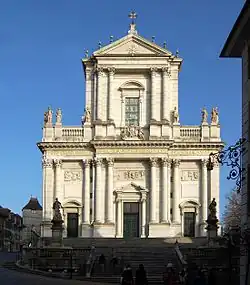 Catedral de San Urso y San Víctor (1763- 1773) en Soleura, obra de Gaetano Matteo Pisoni y Paolo Antonio Pisoni