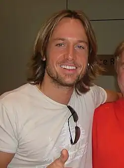 Keith Urban (2012, 2021–)