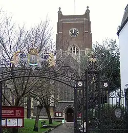 Iglesia de Todos los Santos, Kingston upon Thames, Londres