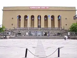 El Museo de Arte de Gotemburgo en la plaza Götaplatsen, ambos establecidos para la exposición