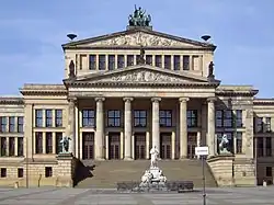 Konzerthaus Berlin (1818-1821), de K. F. Schinkel