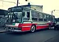 Un colectivo antiguo de la línea.