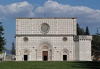 Basilica di Santa Maria di Collemaggio, L'Aquila.