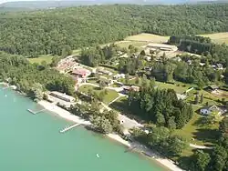 Playa del lago de Chalain.