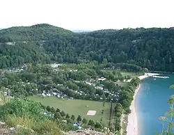 Playa del lago de Chalain.