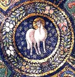 Agnus Dei ("cordero de Dios" o cordero místico), mosaico bizantino de la iglesia de San Vital de Rávena (547).