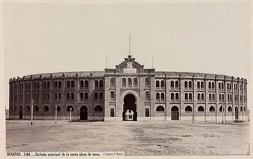 Fotografía de J. Laurent de la desaparecida plaza de toros de Goya