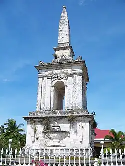 Monumento a Magallanes en Lapulapu (Filipinas) erigido por el Gobierno de Isabel II.