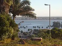 La bahía de Maputo desde la capital.