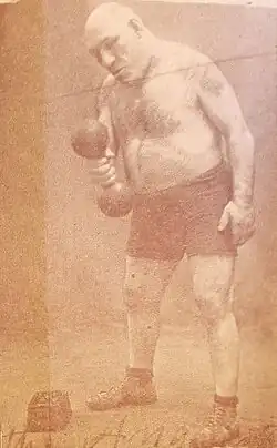 Maurice The Angel Tillet - PULSE PICTORIAL DE Wrestling News - 9 de enero de 1947.