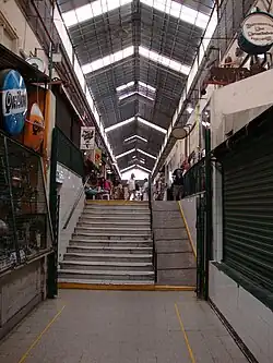 Escalera hacia el brazo Defensa