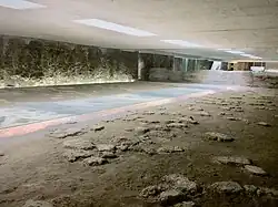 Bóveda superior de la estación, donde se encuentran los restos arqueológicos.