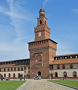 La Torre de Filarete, Castello Sforzesco, Milán