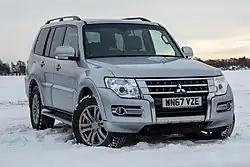Mitsubishi Shogun (segundo estilizado)