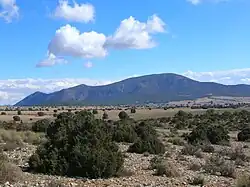 Cara NO, desde el camino de Inazares