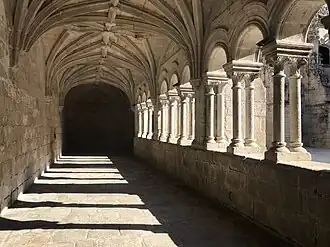 Claustro de los obispos.