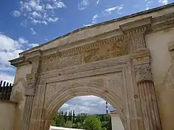 Portal del castillo de Moravská Třebová a partir de 1492.