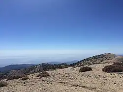Mirando hacia el suroeste desde el monte. Cumbre Baldy
