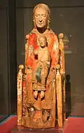 Virgen con el Niño de tipo Sedes sapientiae, siglo XI, Museos Reales de Arte e Historia, sección de Artes Decorativas Europeas, Bruselas