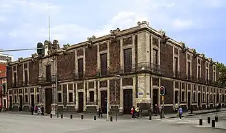 Palacio de los condes de Santiago Calimaya (1776-1779)