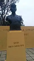 Busto en la Plaza de la Concepción, Rancagua.
