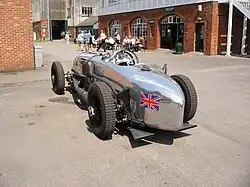 El Napier-Railton en Brooklands