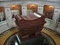 Tumba de Napoleón Bonaparte en Los Inválidos.