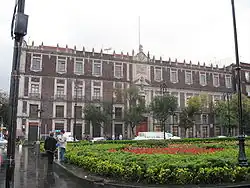 Edificio Nacional Monte de Piedad, 2.ª estructura de piedra.
