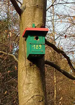 Una de las 120 cajas nido instaladas por el "APON".