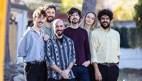 File:Novembre Elèctric.jpg