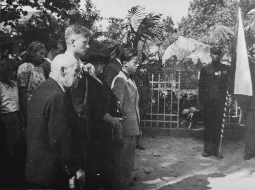 Inauguración solemne del monumento el 7 de septiembre de 1947