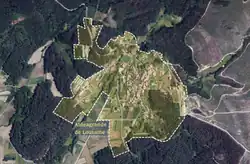 Imagen por Satélite de la aldea de Lousame en el año 2014 con sus límites