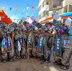 Domingo de Carnaval, osos de la Diablada Artística Urus 2024