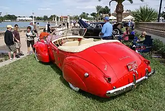 One Eighty Darrin Victoria (1940)