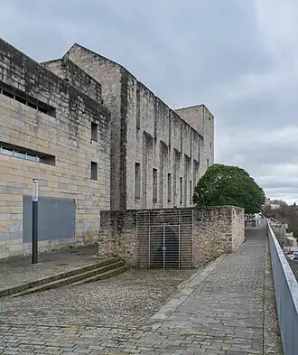 La Ronda vista desde el este, en el centro la Nevera de Palacio.