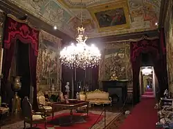 El Gran Salón de Despacho.