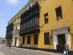 Palacio Municipal lado de Conde Superunda