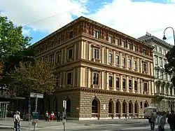 Palacio Epstein (vecino del edificio del parlamento) (1868-1872)